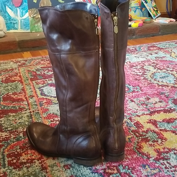 Knee high leather boots - Picture 5 of 8